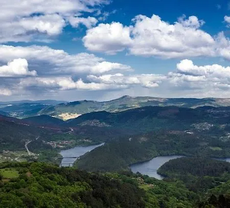 Casa Piedras Сasa de vacaciones Padrenda